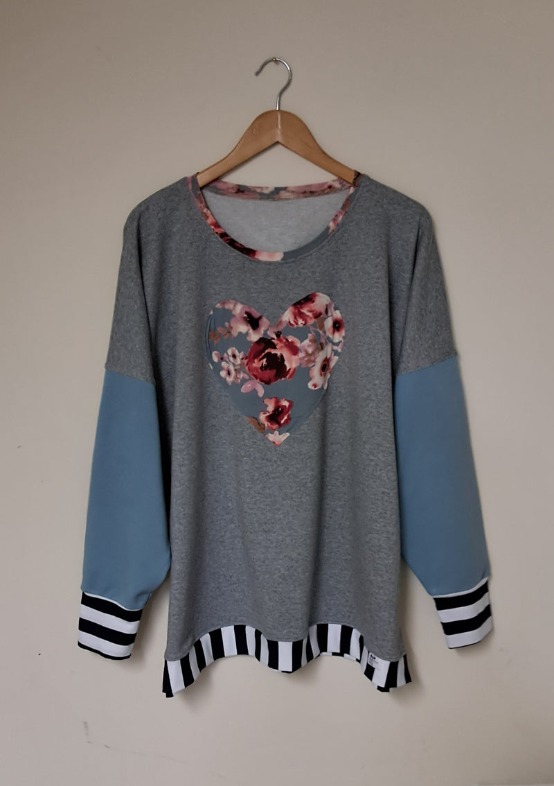 NEW GREY/BLUES SWEATSHIRT