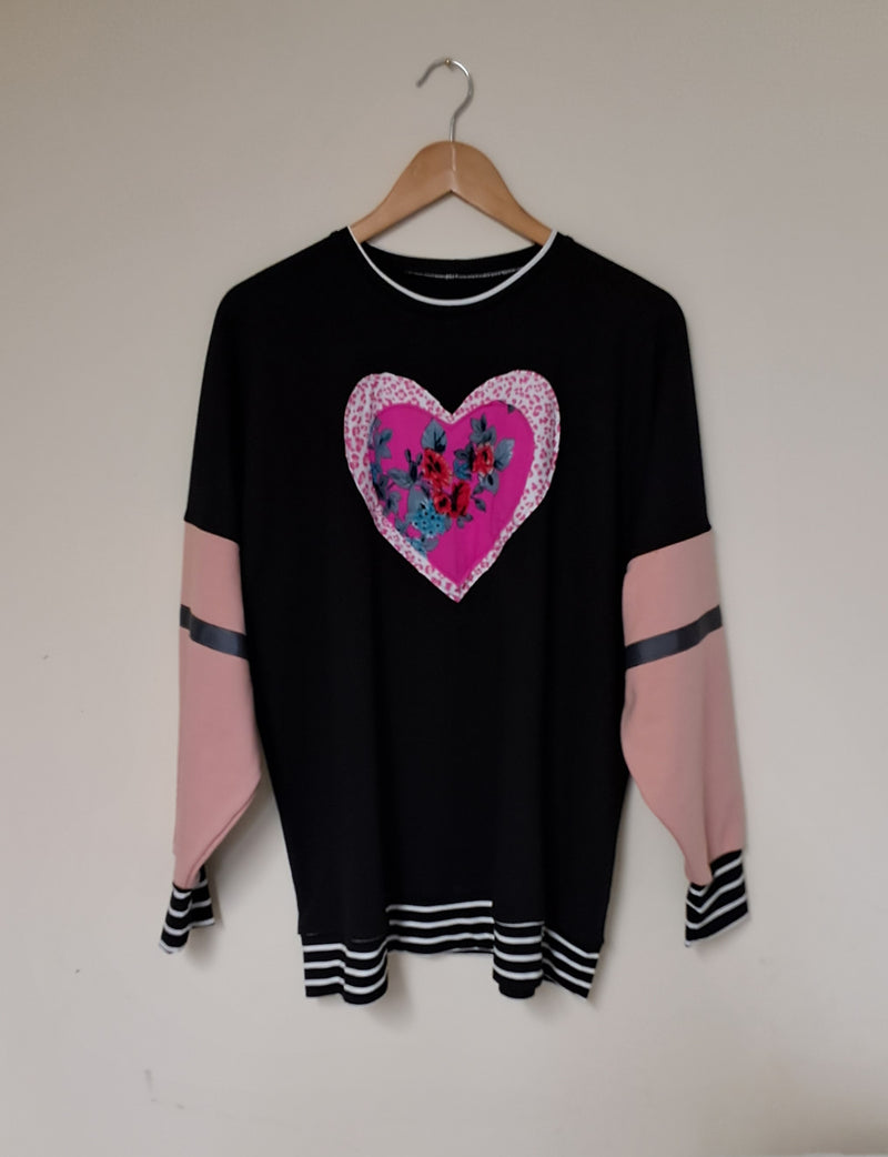 NEW BLACK/PINK SWEATSHIRT