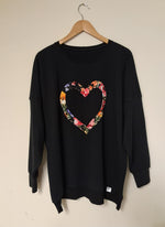 NEW BLACK SWEATSHIRT WITH FLORAL HEART