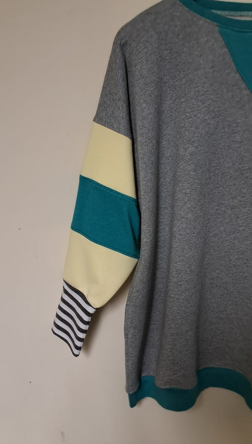 NEW SPRING/SUMMER SWEATSHIRT