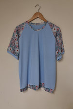 NEW *PASCALE * IN BLUE/WHITE