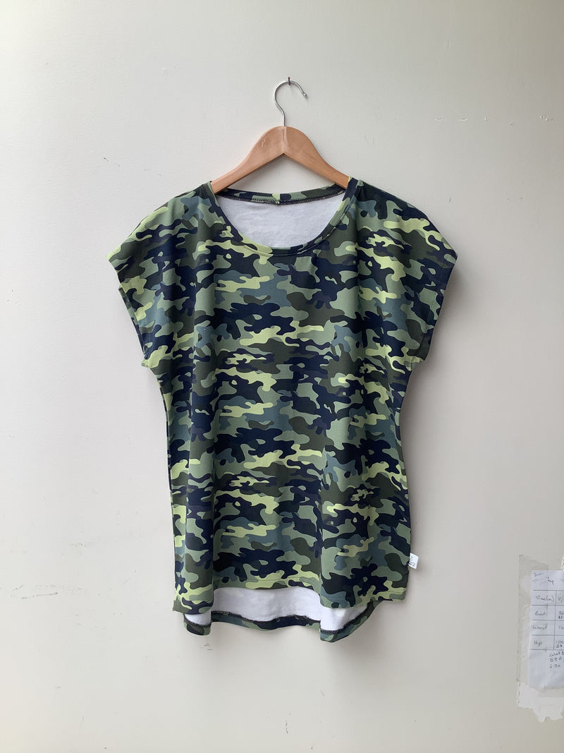 CAMO TEE SIZE 14/16