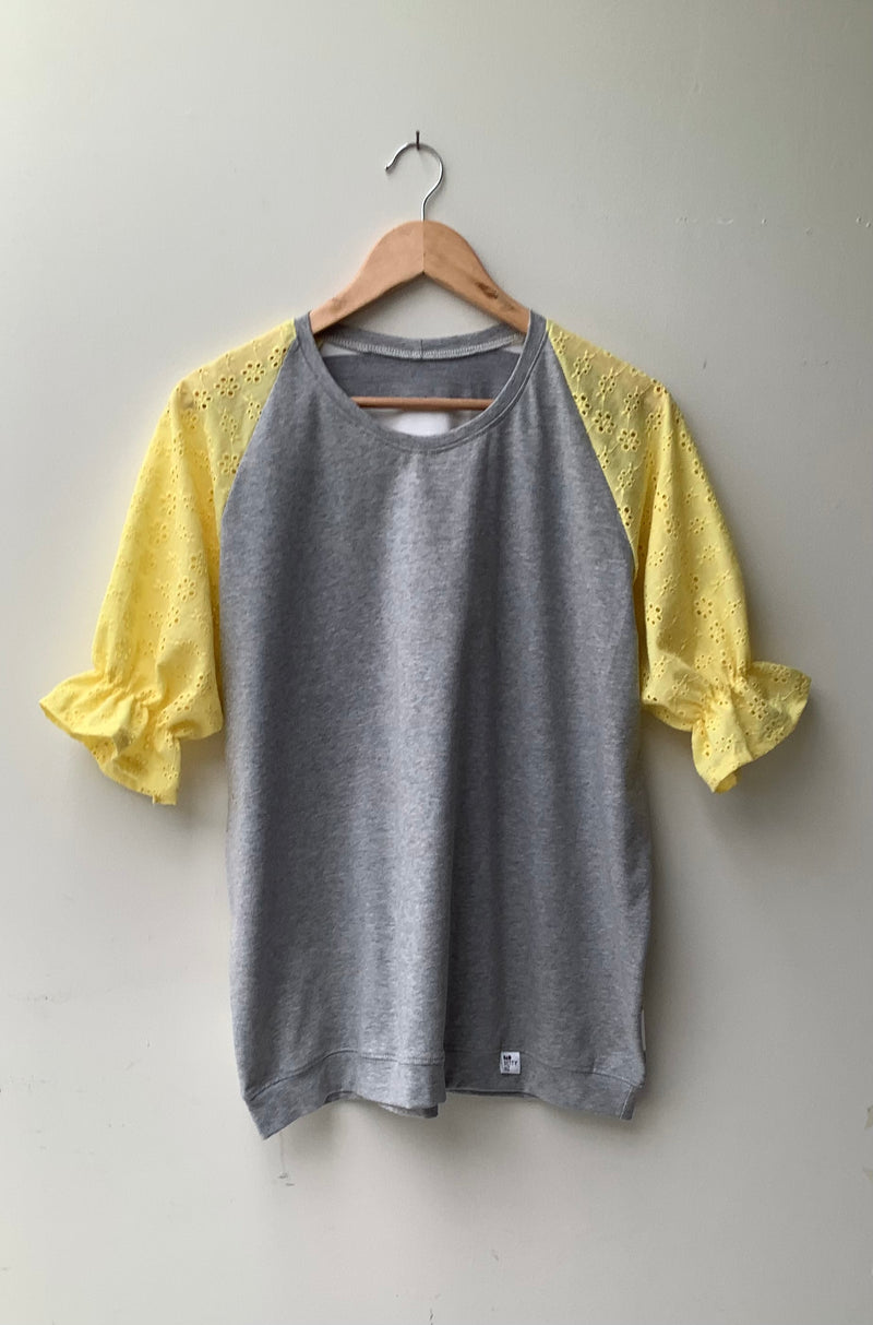 SHORT SLEEVE TOP SIZE 12/14