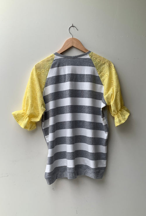 SHORT SLEEVE TOP SIZE 12/14