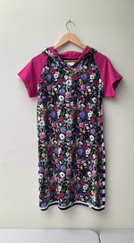 SHORT SLEEVE HOODY DRESS. SIZE 12