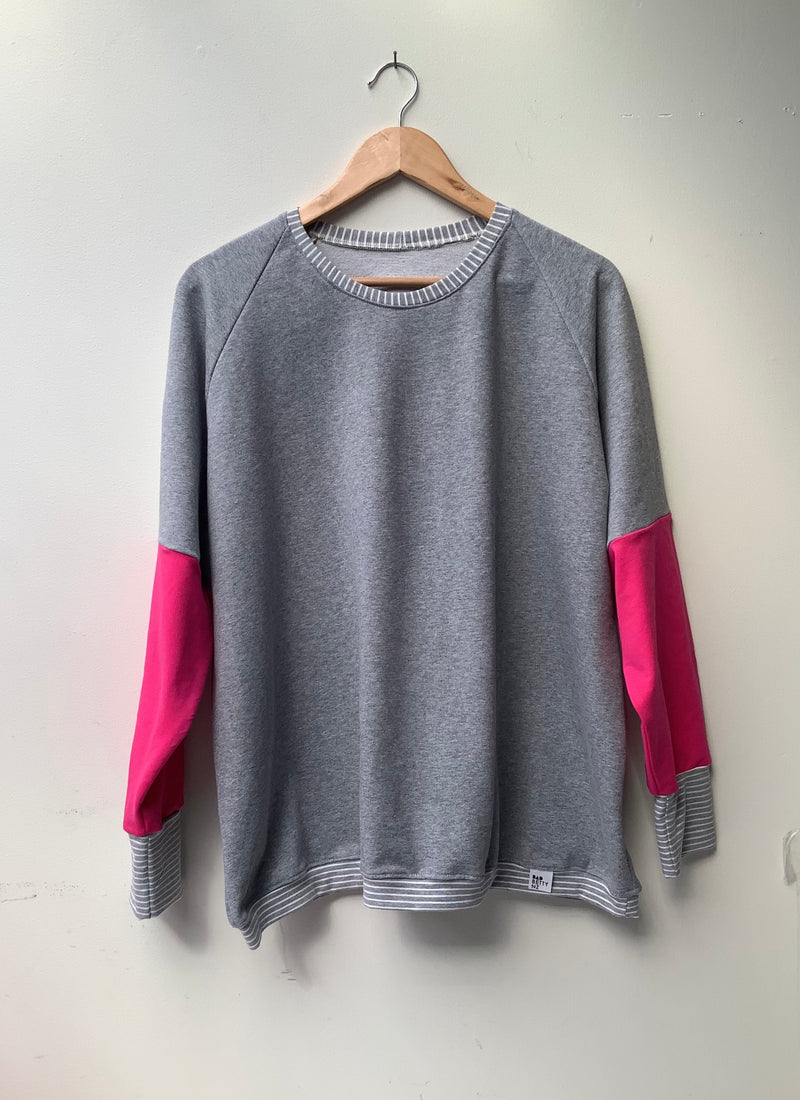 NEW*SPLASH OF COLOUR* SWEATSHIRT