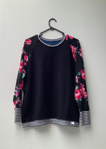 SWEATSHIRT SIZE 10/12