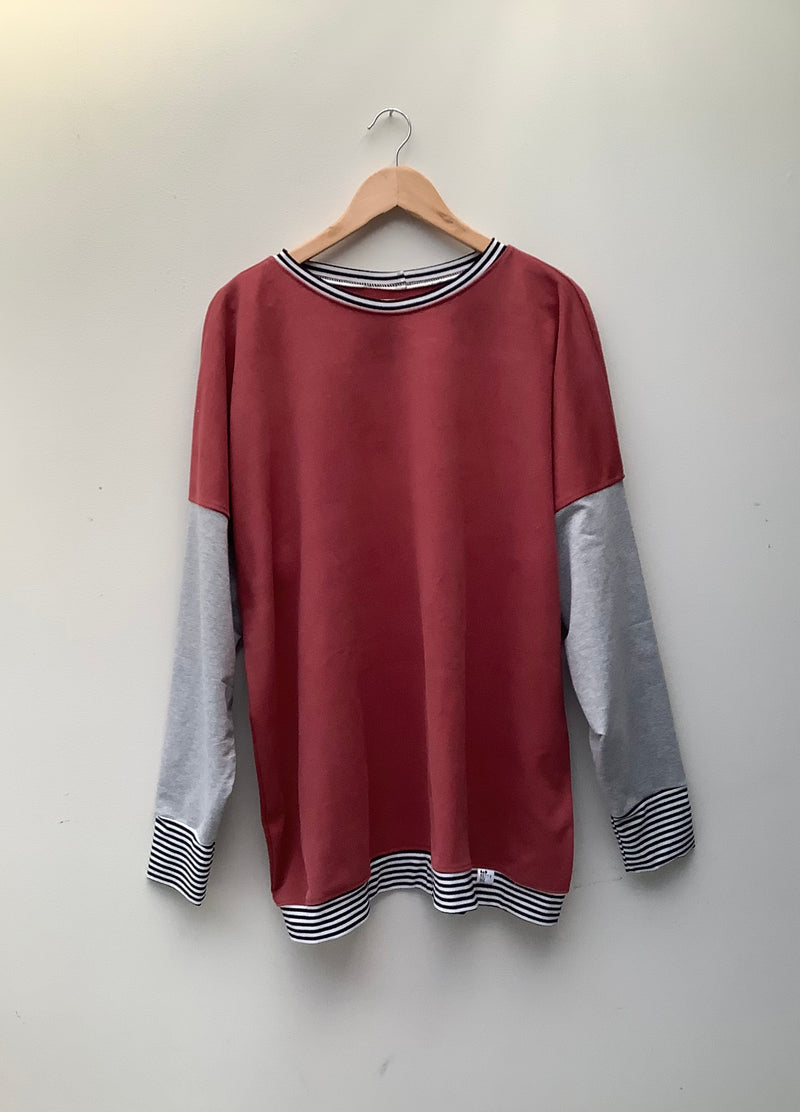 NEW DROP SHOULDER SWEATSHIRT 24/26