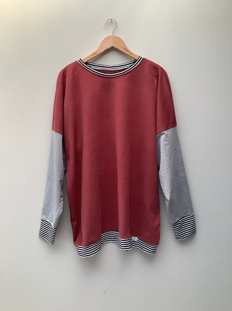 NEW DROP SHOULDER SWEATSHIRT 24/26