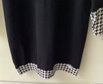 BLACK/WHITE SWEATER DRESS