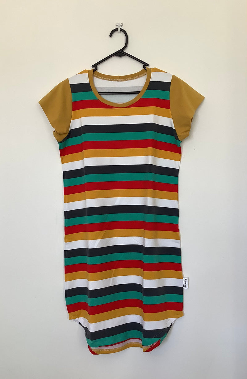 STOCK SAMPLE - size 6/8